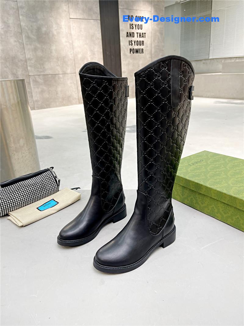 Gvc*1 women’s slim horsebit boot in black gg leather