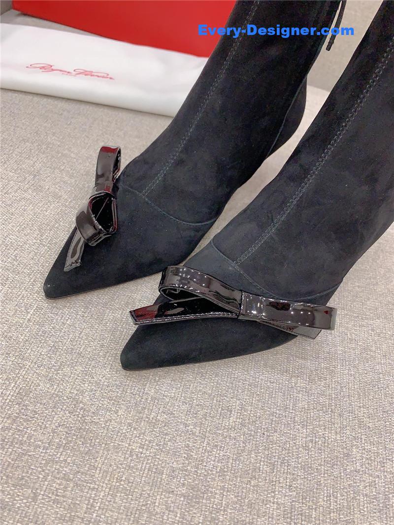 Roger Vivier Virgule Bow Suede Ankle Boots