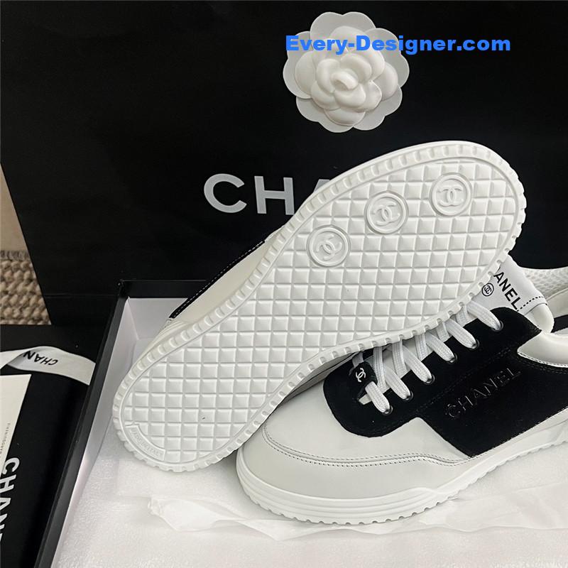 Chanel flat casual shoes