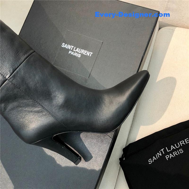 Sa1nt Lau*nt over the knee boots