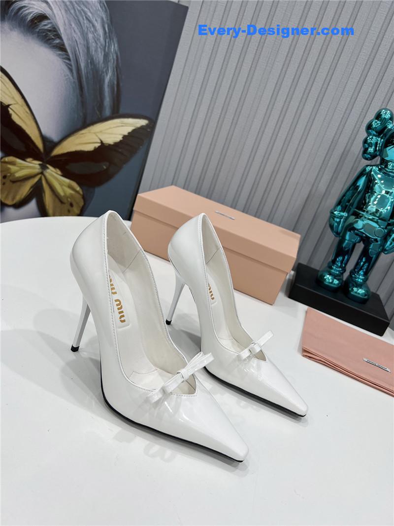 miumiu new two-color stitching high-heeled sandals