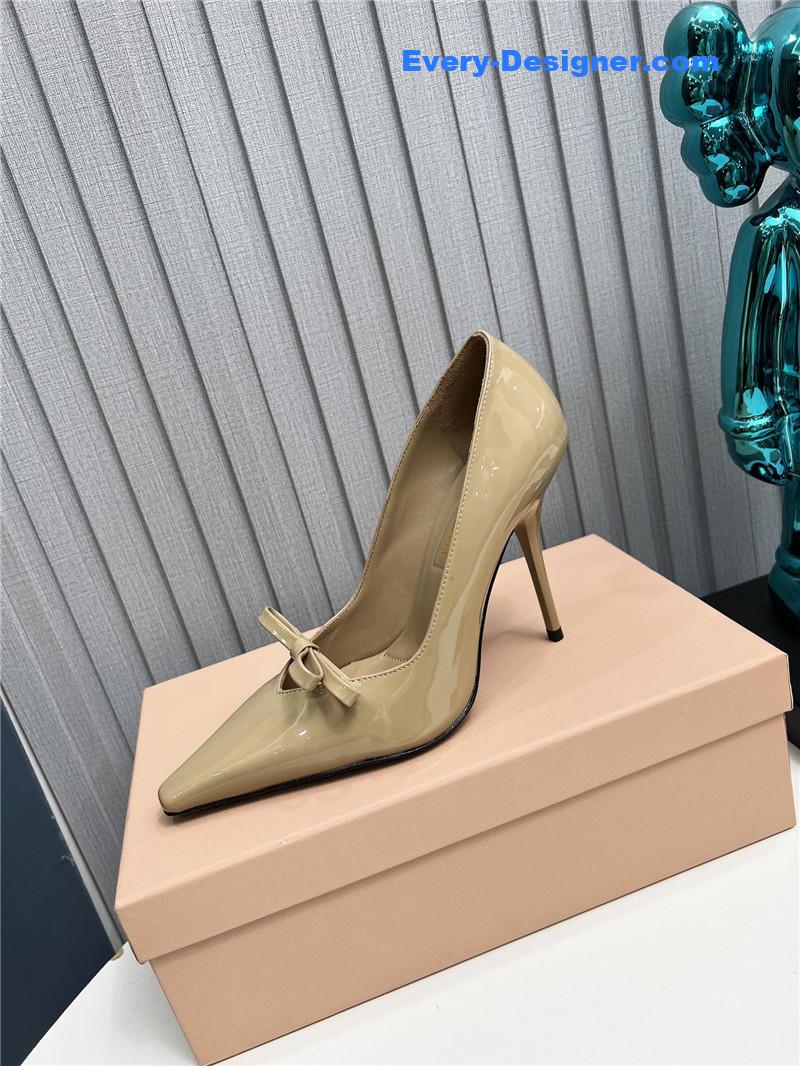 miumiu new two-color stitching high-heeled sandals