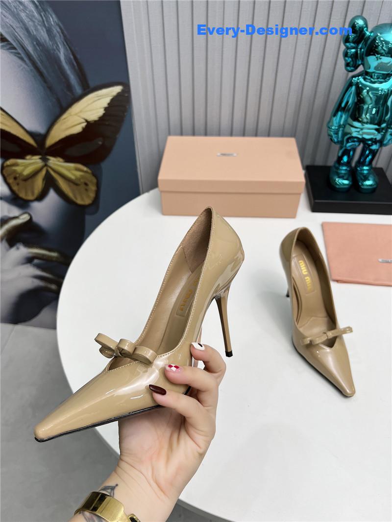 miumiu new two-color stitching high-heeled sandals