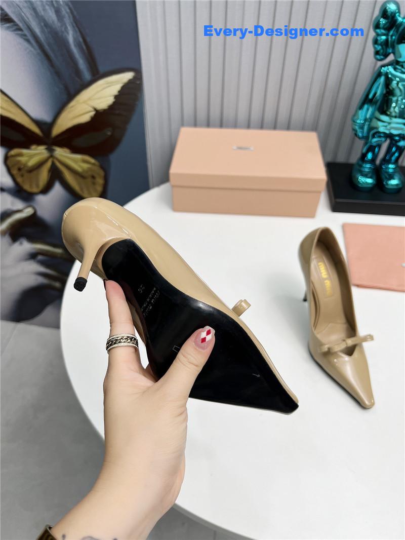 miumiu new two-color stitching high-heeled sandals