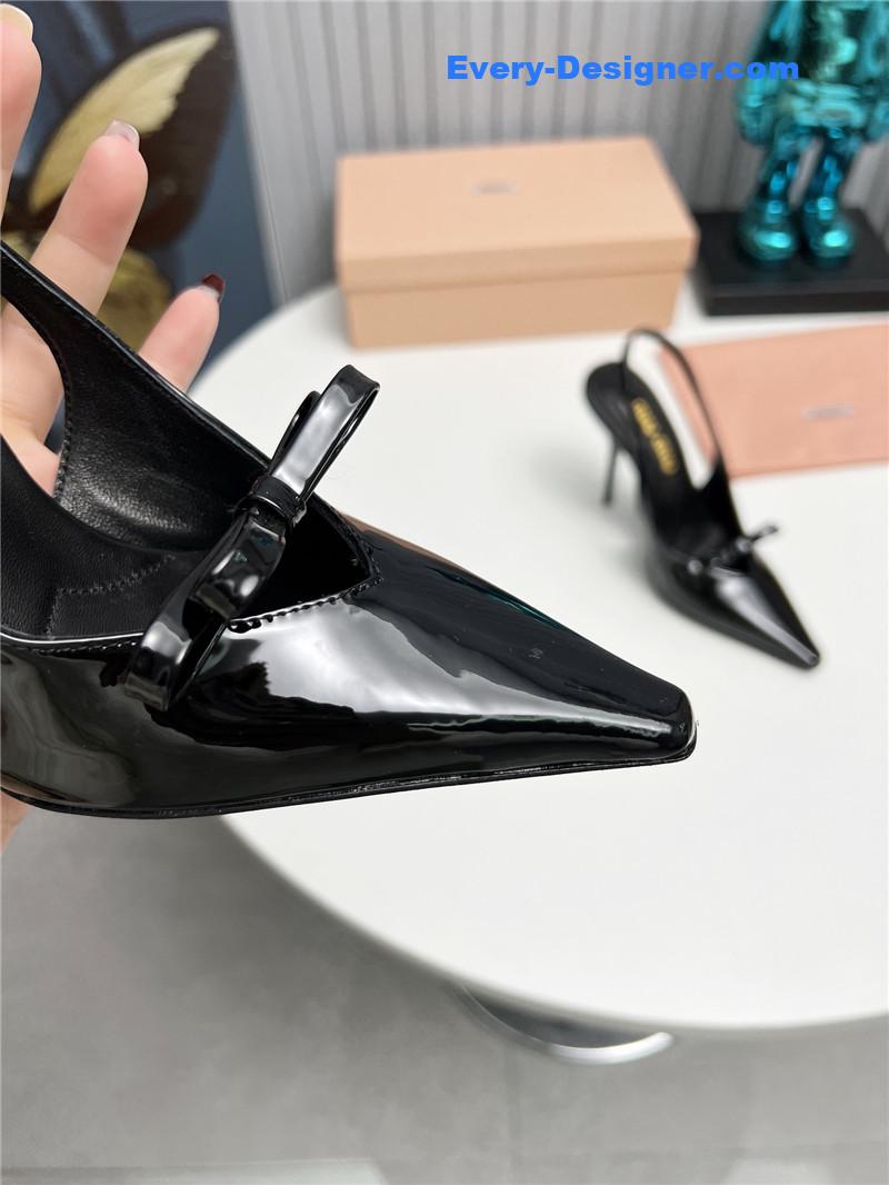 miumiu new two-color stitching high-heeled sandals