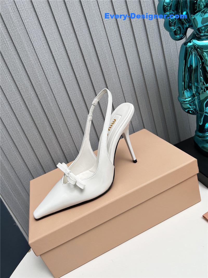 miumiu new two-color stitching high-heeled sandals