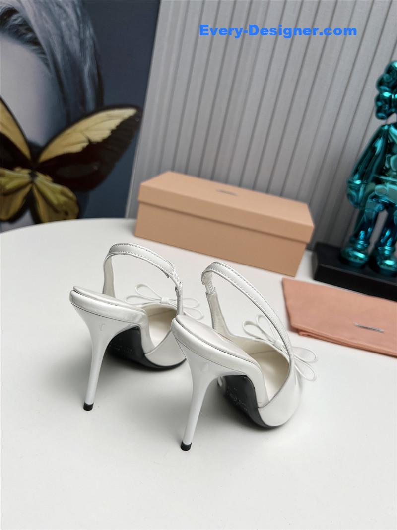 miumiu new two-color stitching high-heeled sandals