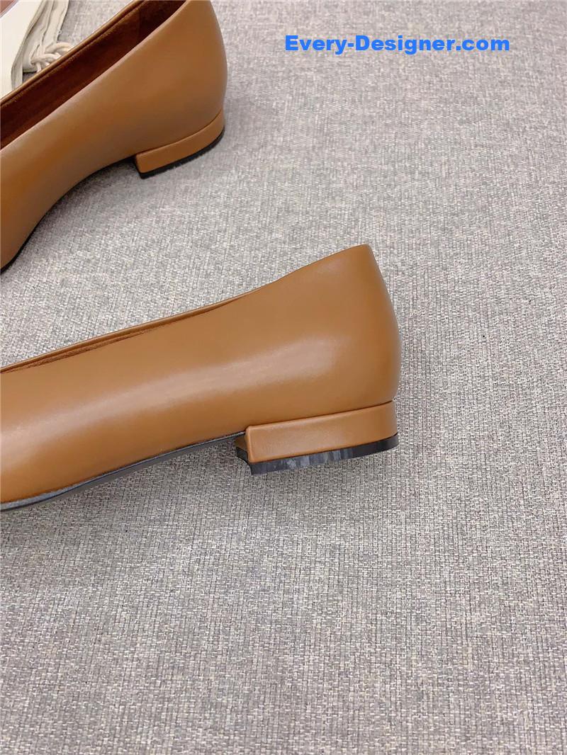 L0r0 P1ana new pointed toe witch flat shoes