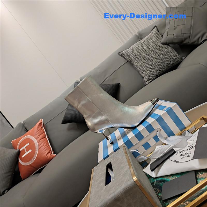 Pra*a silver pointed patent leather heel ankle boots