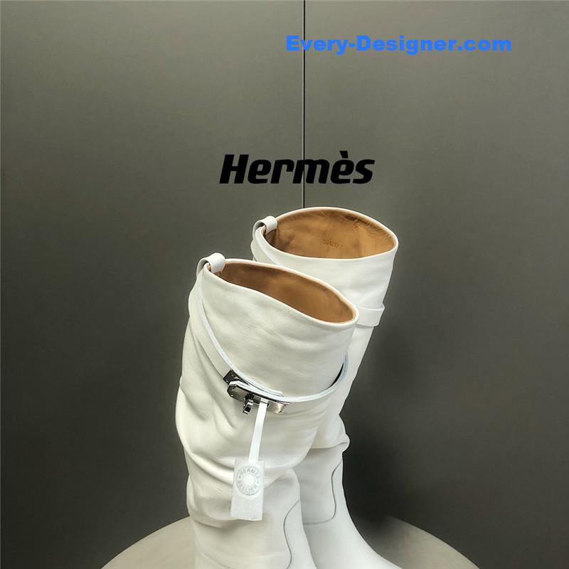 H**me5 white suede knee-length boots