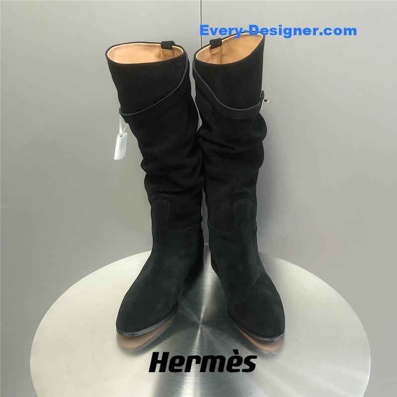 H**me5 black suede knee-length boots
