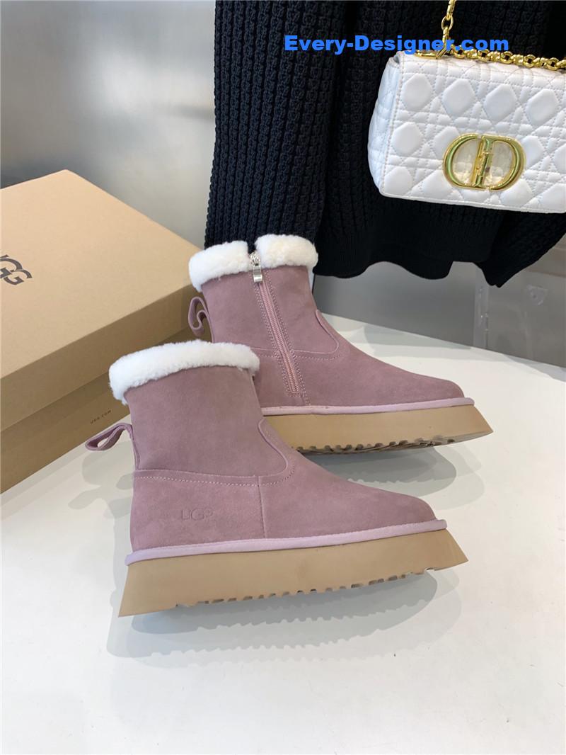 UGG Dipper Shearling Platform Boots Light Purple
