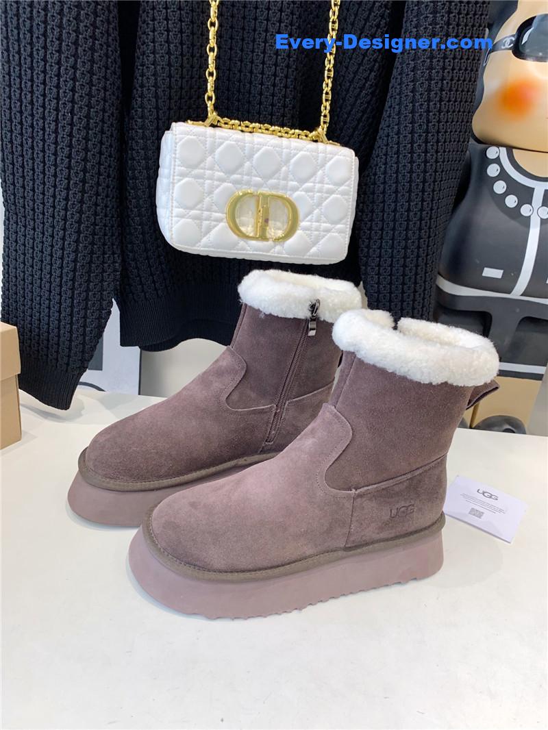 UGG Dipper Shearling Platform Boots Purple