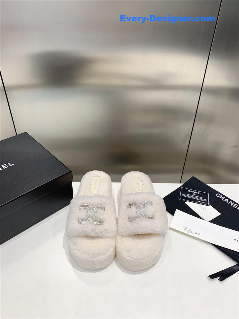 Ch**el double c rhinestone thick sole fur slippers