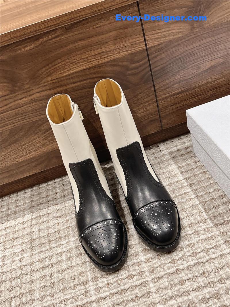 D10r d-folk white black ankle boots