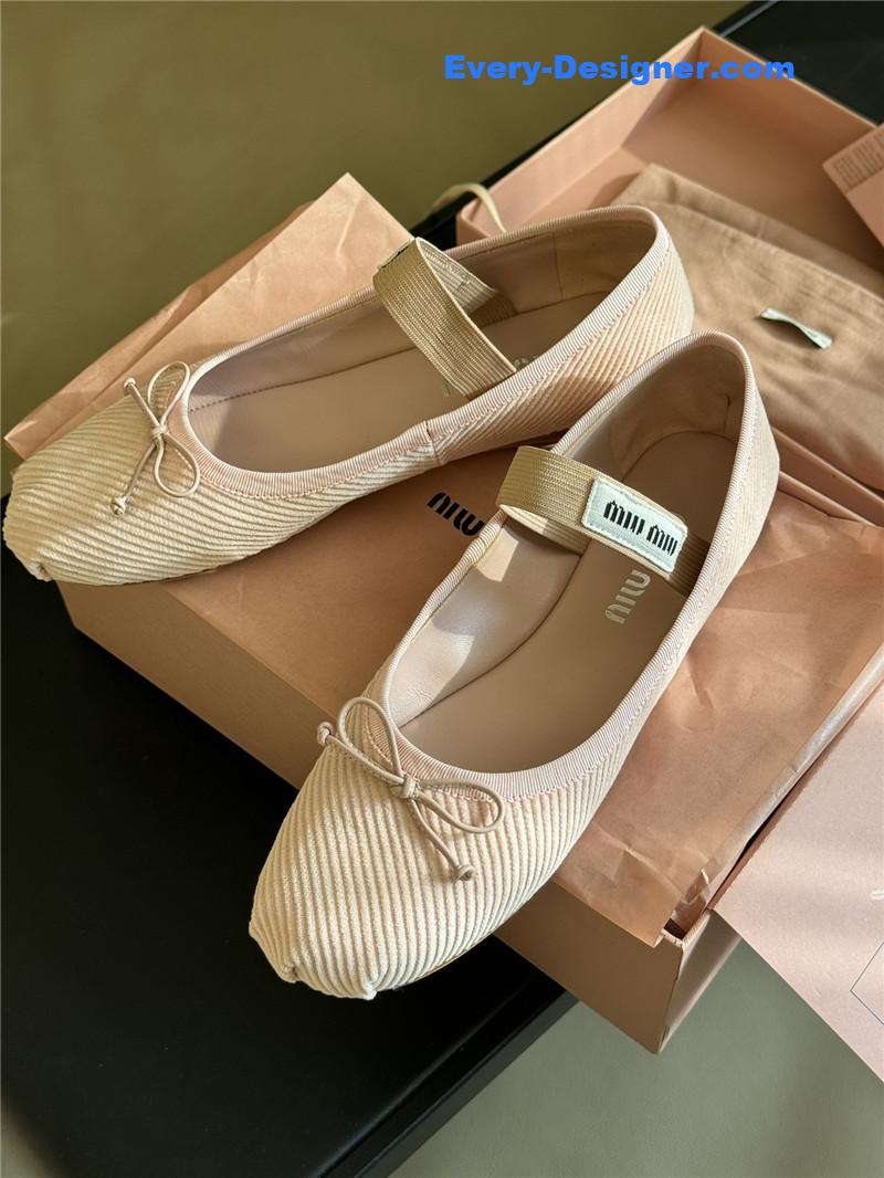 miumiu corduroy upper shoes
