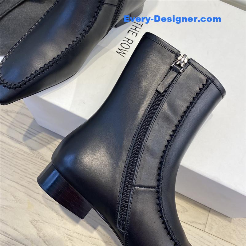 The R0w autumn and winter stitched retro short boots