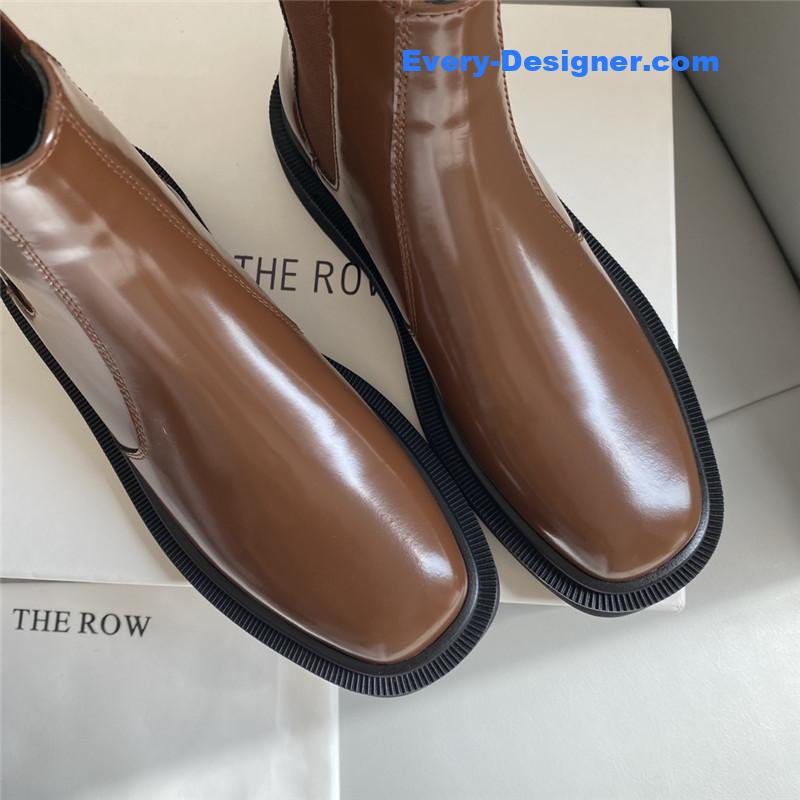 The R0w brown elastic ranger chelsea boots