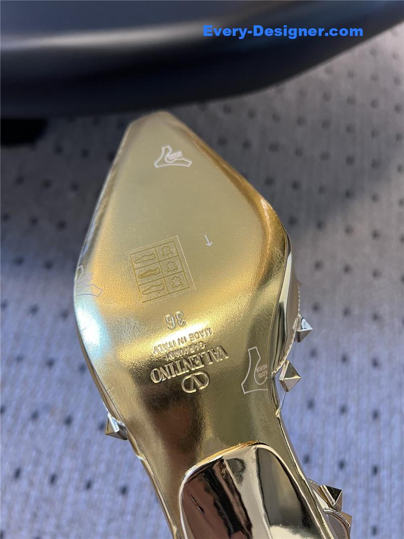 Va1e*ntin0 new two strap high heels