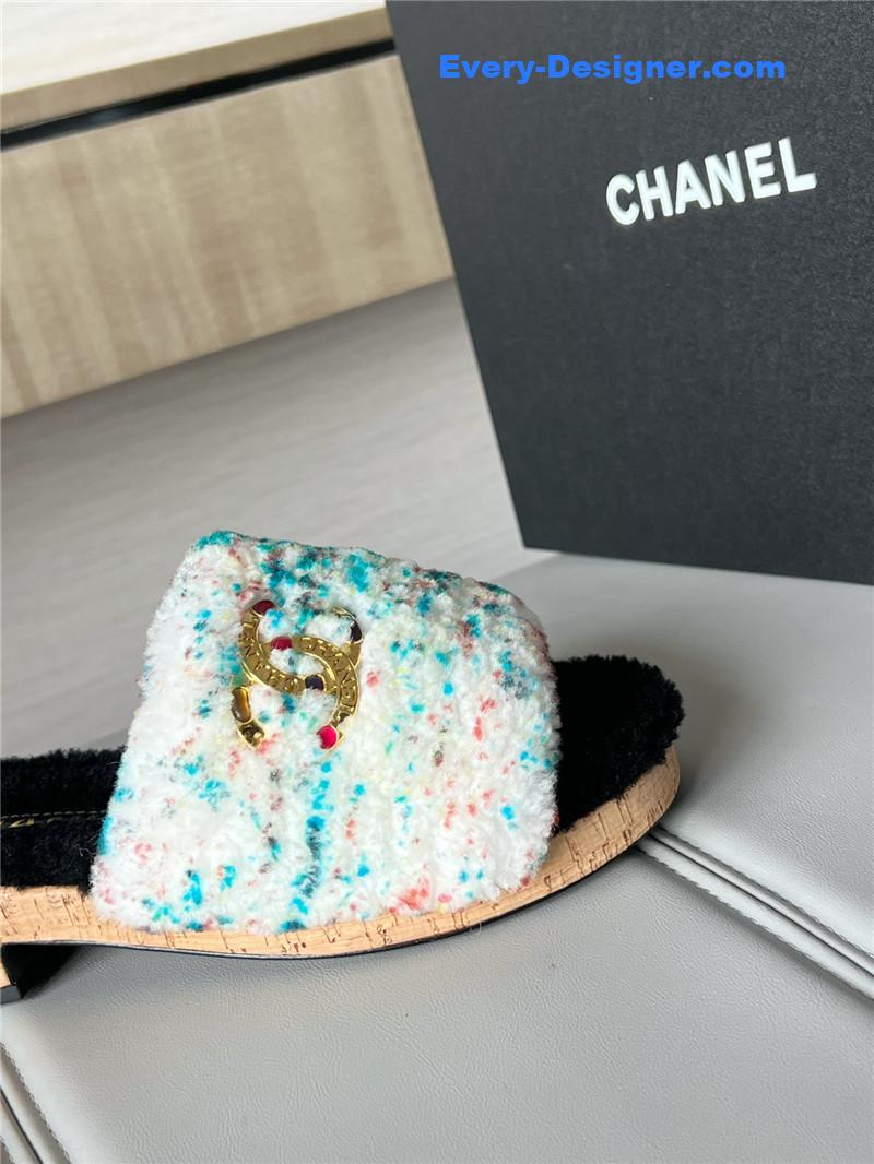 Ch**el new wool slippers