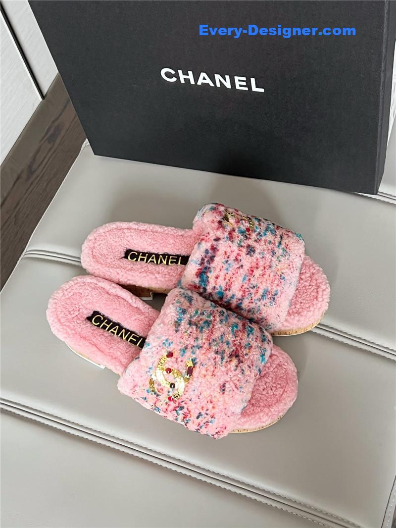 Chanel new wool slippers