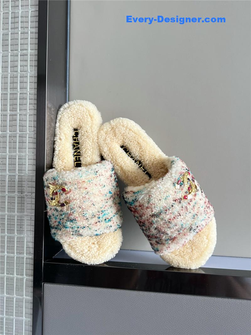 Chanel new wool slippers