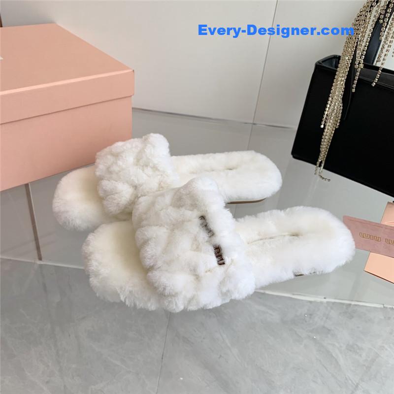 miumiu new flat wool slippers