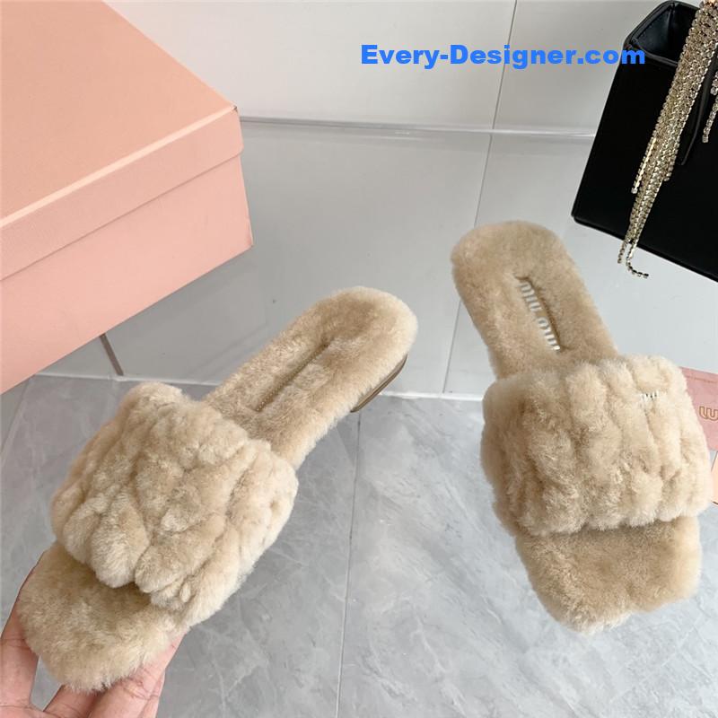 miumiu new flat wool slippers