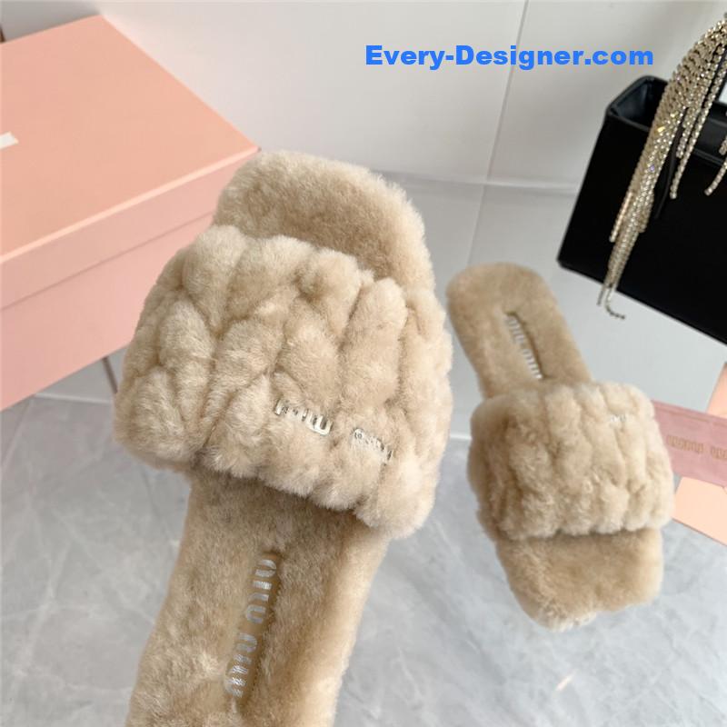miumiu new flat wool slippers