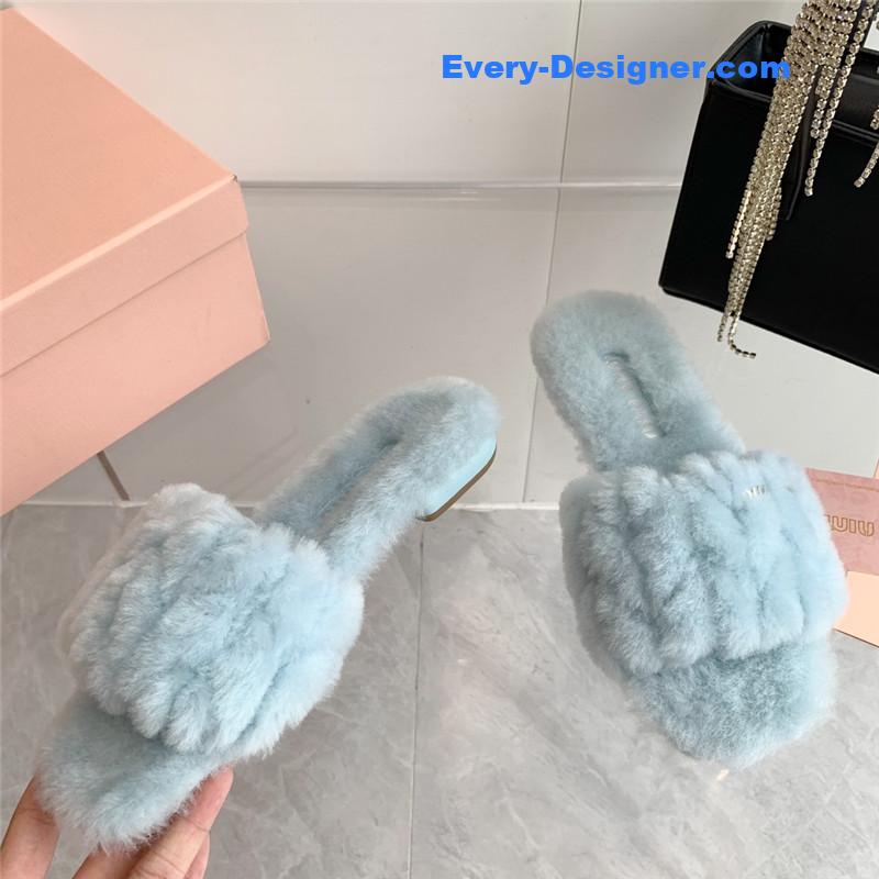 miumiu new flat wool slippers
