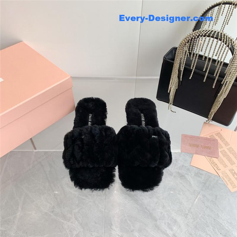 miumiu new flat wool slippers