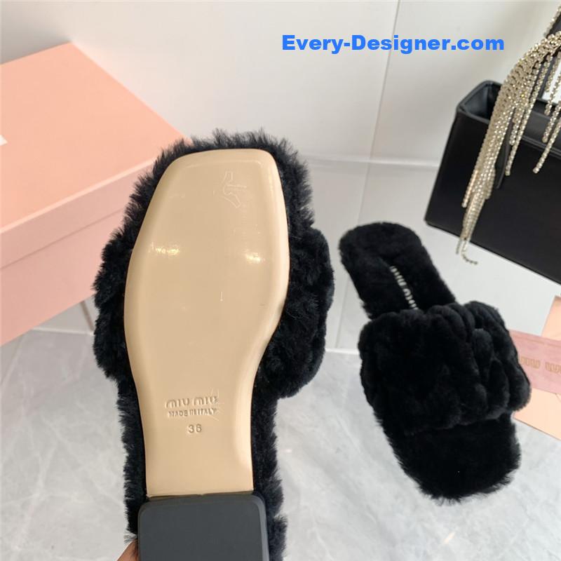 miumiu new flat wool slippers