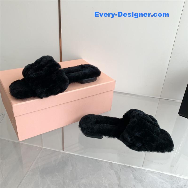 miumiu new flat wool slippers