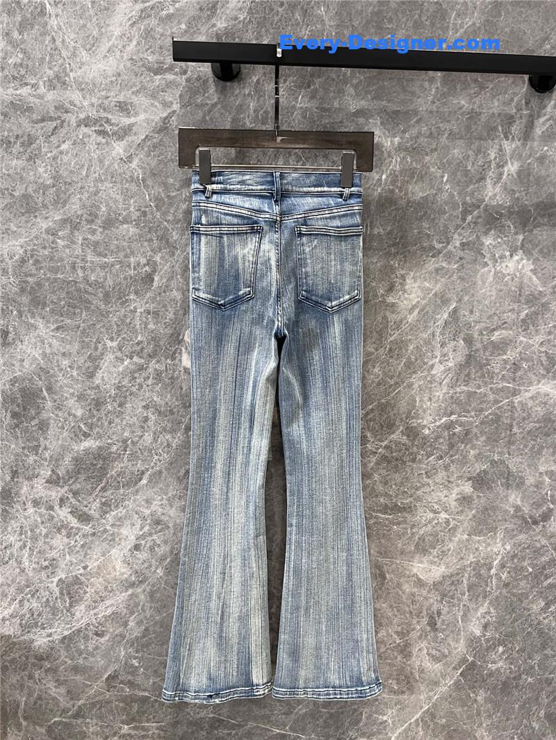 Va1e*ntin0 bootcut jeans replica clothing sites