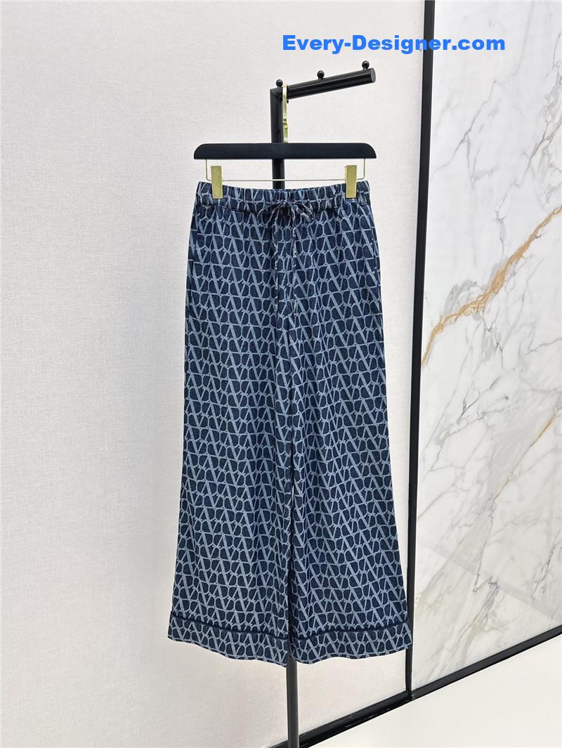 Va1e*ntin0 v jacquard denim trousers replica clothing sites