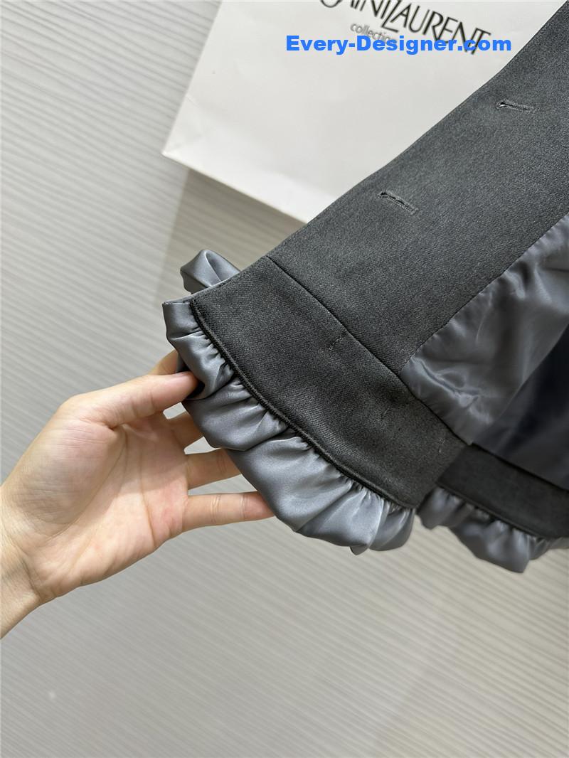 Y51 new vest replica clothing sites