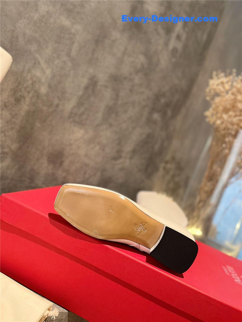 Va1e*ntin0 garavani vlogo white leather knee-high boots