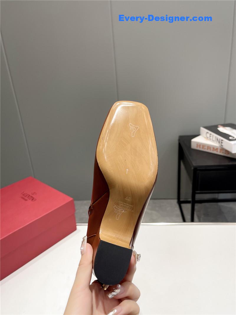 Va1e*ntin0 garavani 60mm brown leather boots