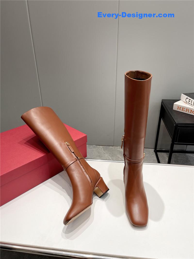 Va1e*ntin0 garavani tan-go keen high boots in brown