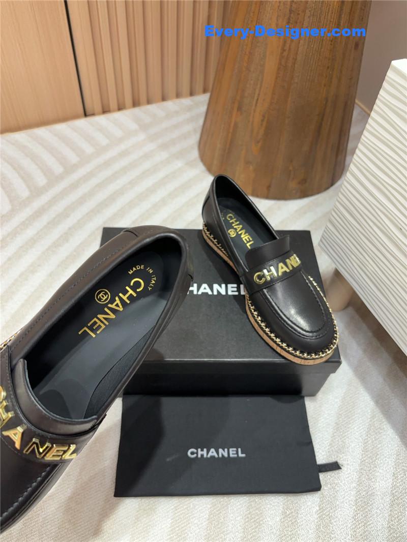 Ch**el metal letter chain trim black calfskin loafers