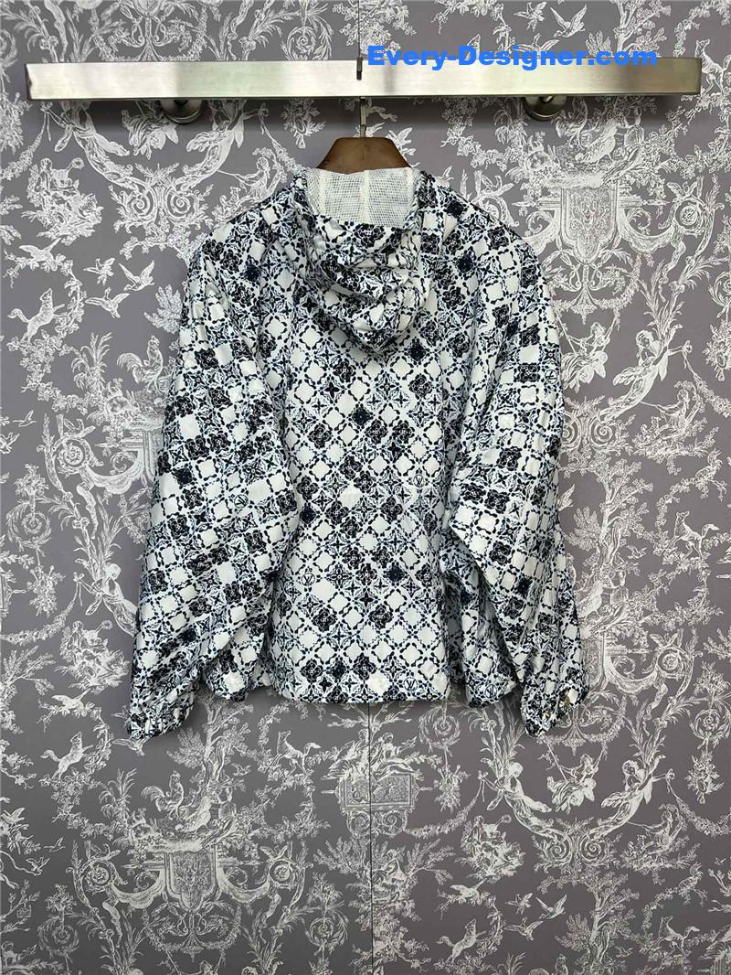 l0vis Vvtt0n lv old flower sun protection jacket replica clothes