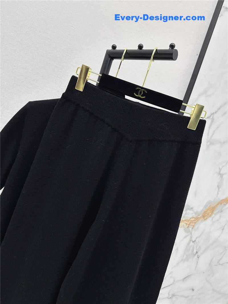 Ch**el new knitted suit replica clothing sites