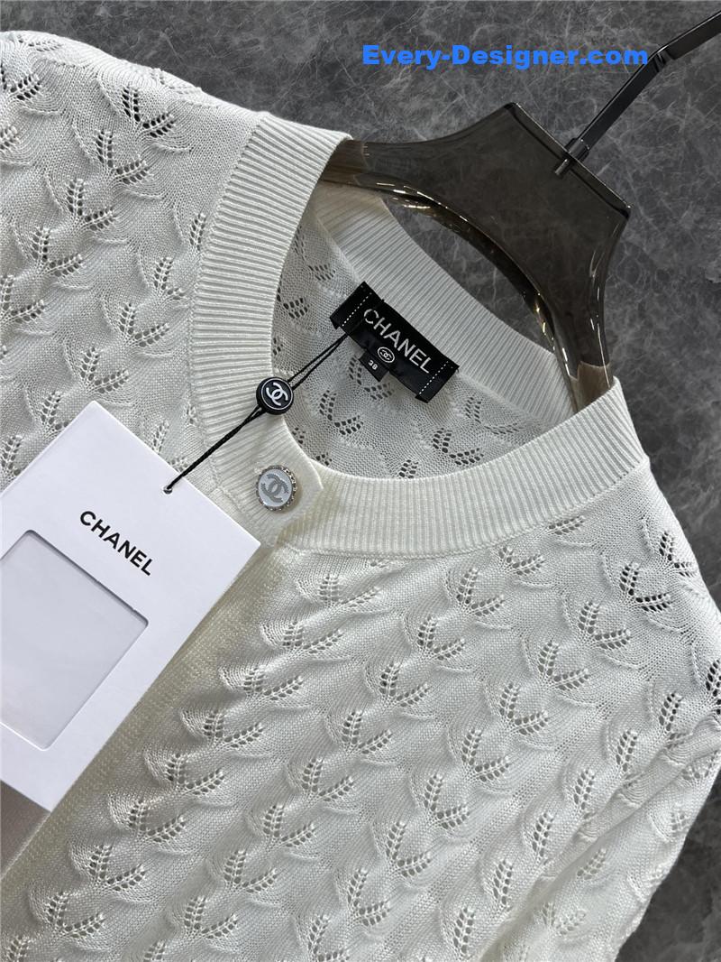 Ch**el single-breasted hollow knit cardigan replica d&g clothing