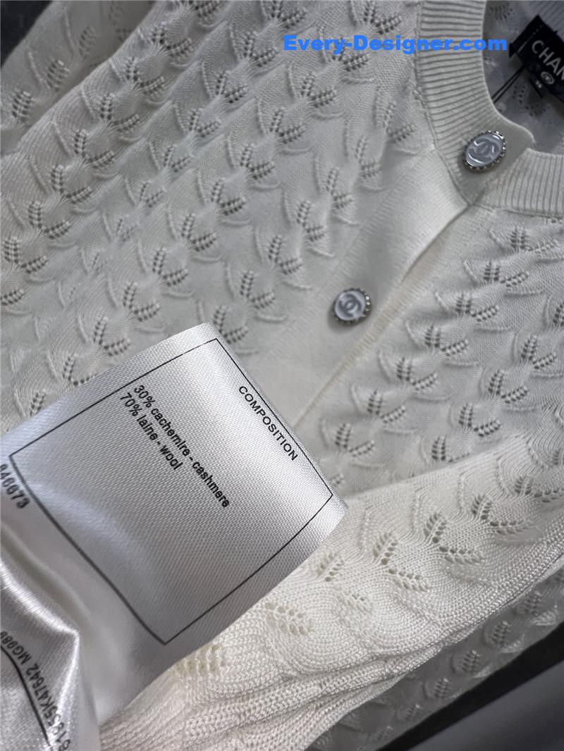 Ch**el single-breasted hollow knit cardigan replica d&g clothing
