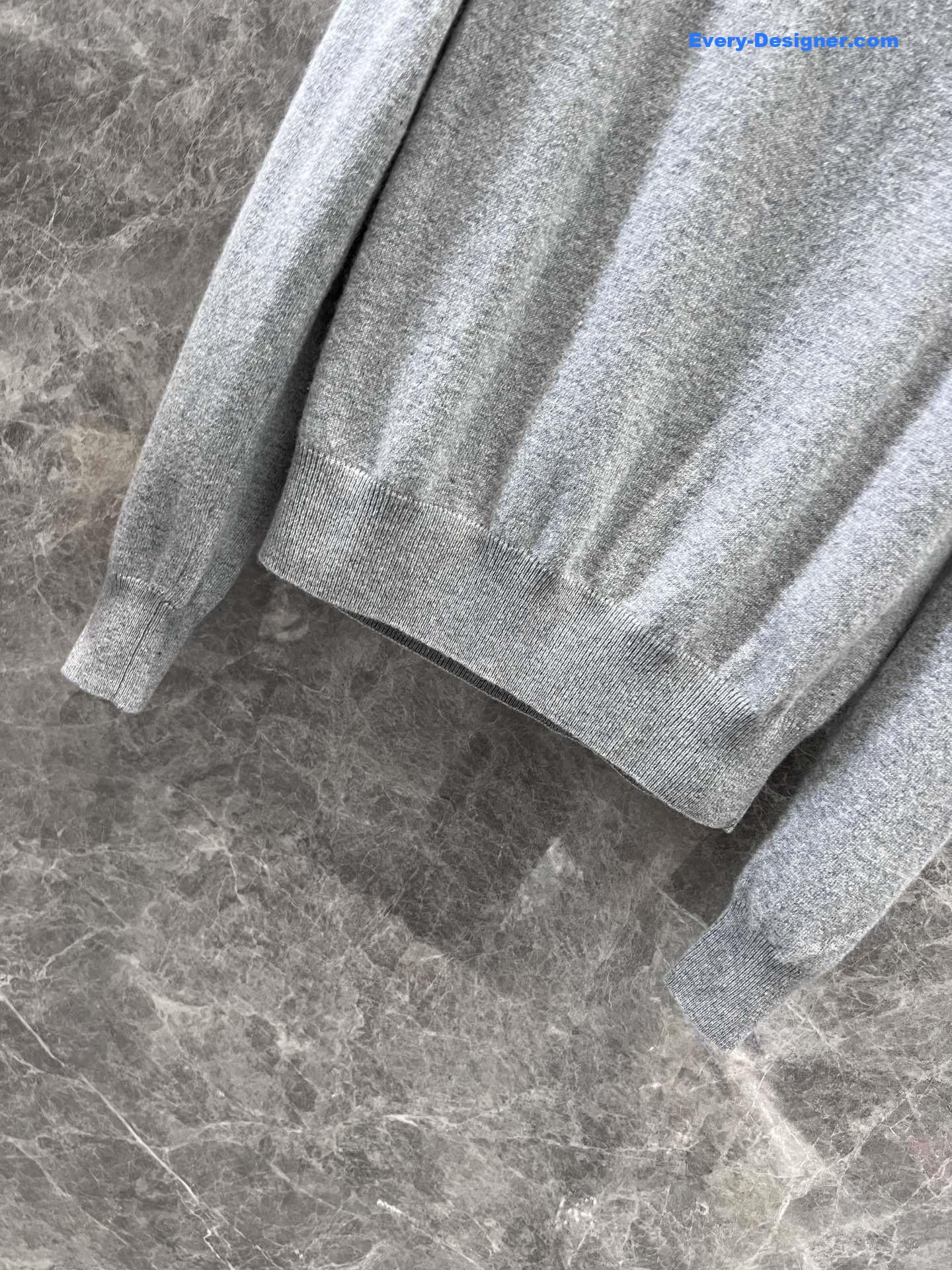 Y51 cassandre cashmere sweater in grey