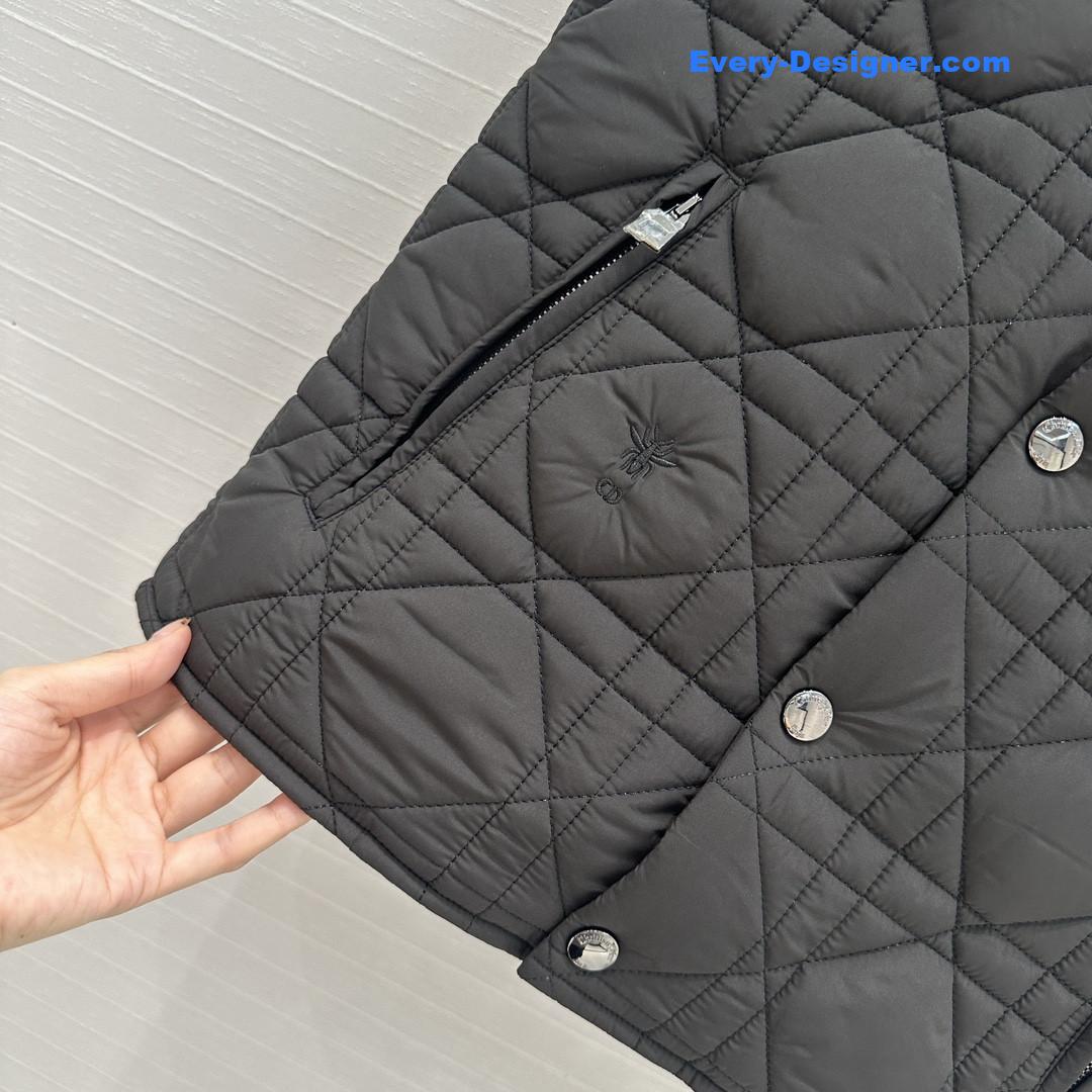 D10r quilted vest jacket