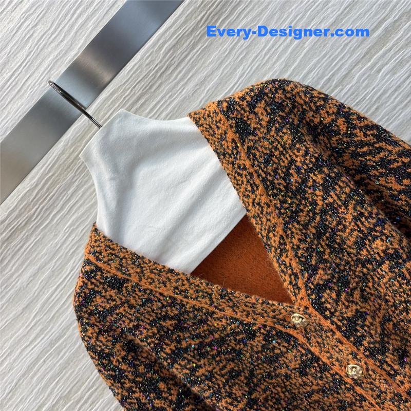 Ch**el blend shiny cardigan orange/black