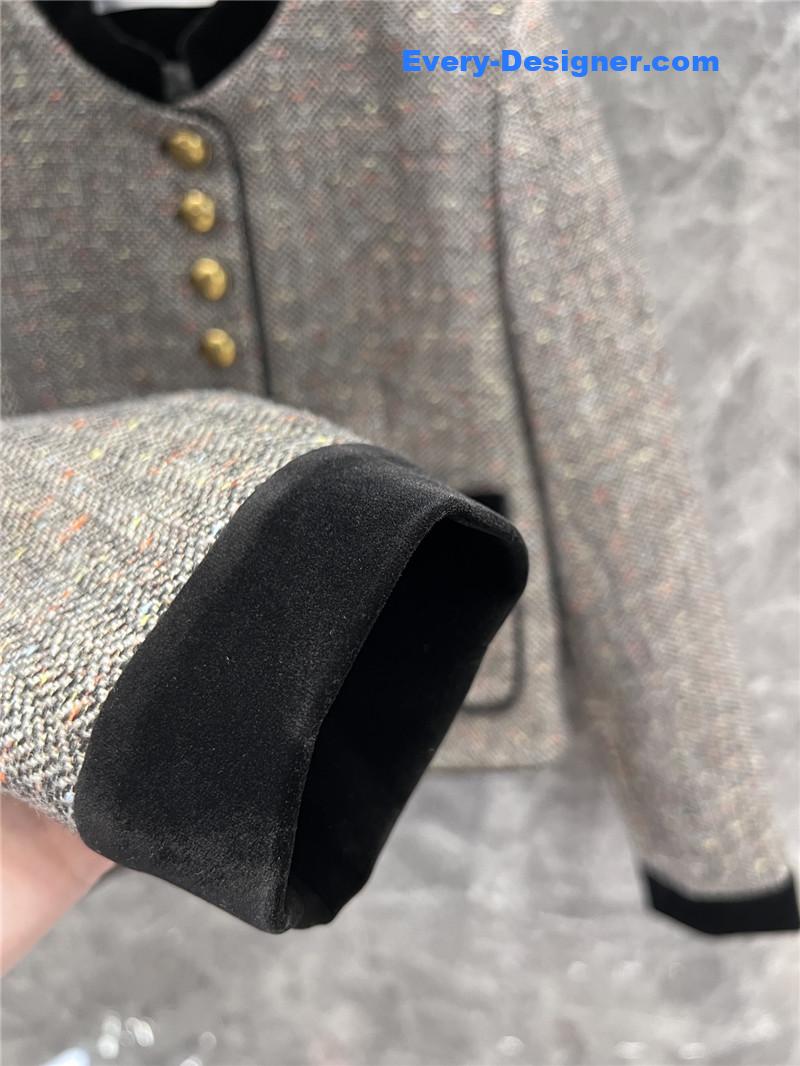 Ce1i*e short jacket + pleated skirt set