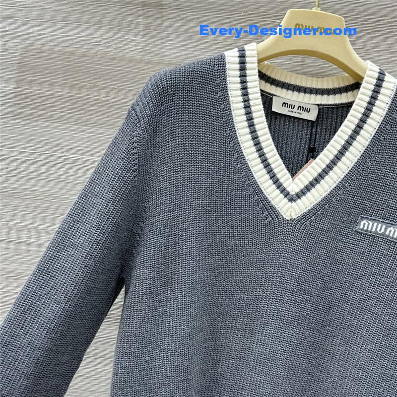 Miu Miu Logo V-Neck Knit Sweater Grey