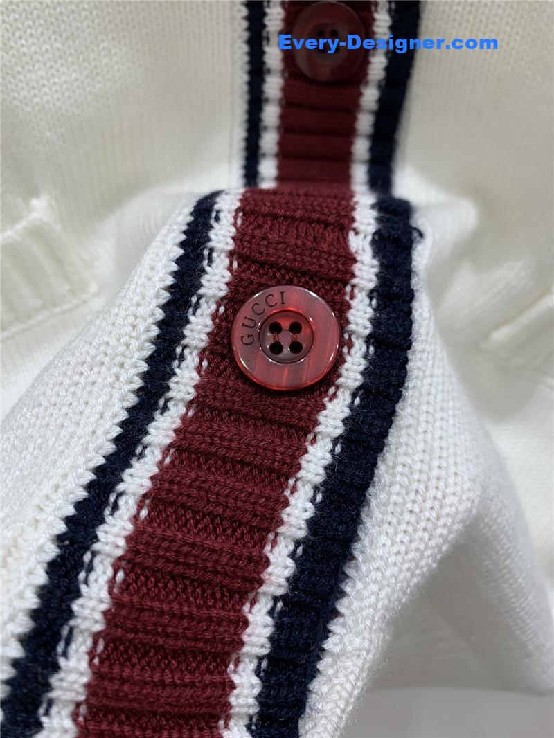 Gvc*1 intarsia wool knitted cardigan in white